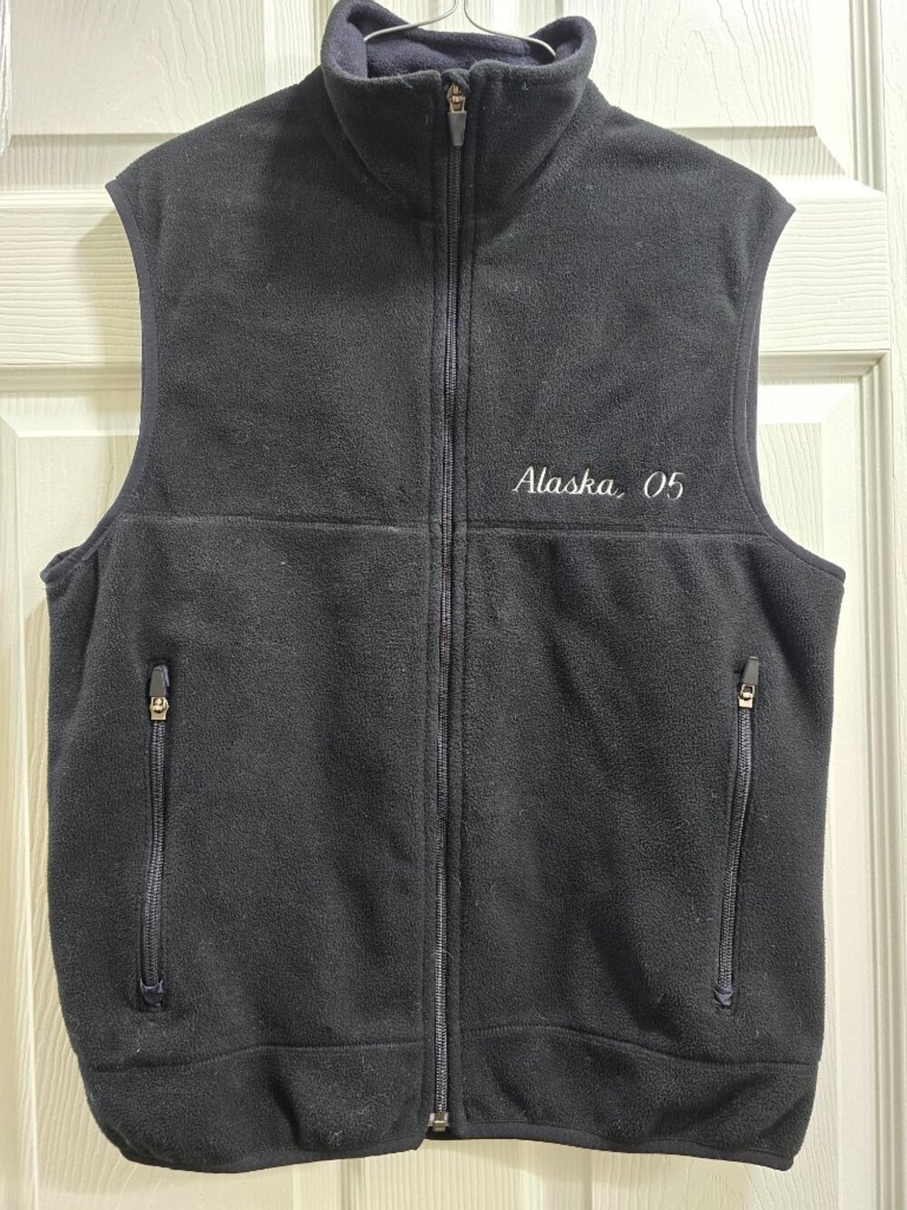 Vintage Mens Lands End Fleece Vest Alaska Small 34-36 Black